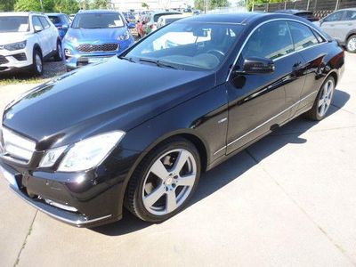 Usata Mercedes E350 292 CV (214 kW) 2011 Nero Coupé