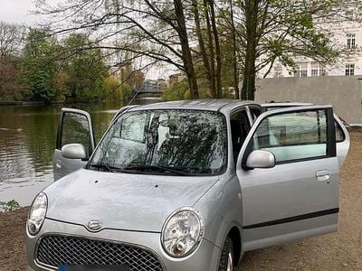 Gebraucht Daihatsu Trevis 58 PS (42 kW) 2009 Silber Kleinwagen