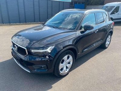Usata Volvo XC40 Momentum 150 CV (110 kW) 2020 Nero SUV