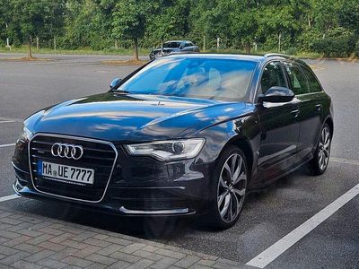 Gebraucht Audi A6 Comfort 204 PS (150 kW) 2014 Schwarz Kombi