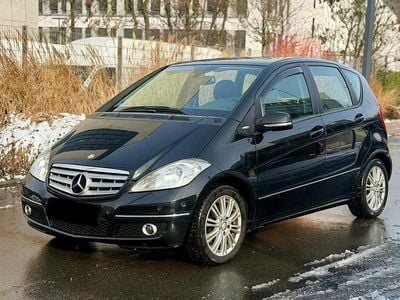Schwarz Gebraucht 2011 Mercedes A180 Avantgarde Kleinwagen | 3.900 € (Superpreis)