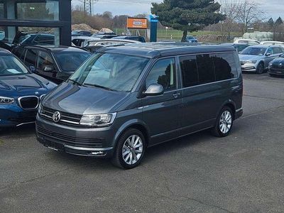 Gebraucht VW California Beach 199 PS (146 kW) 2019 Indiumgrau metallic Van