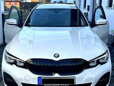 Gebraucht BMW 320 M Sport 190 PS (139 kW) 2021 Weiß Kombi