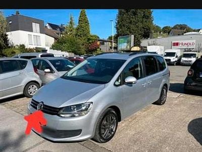 Gebraucht VW Sharan 116 PS (85 kW) 2017 Silber Van / Kleinbus