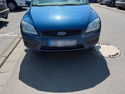 Usata Ford Focus 125 CV (91 kW) 2006 Blu Utilitaria