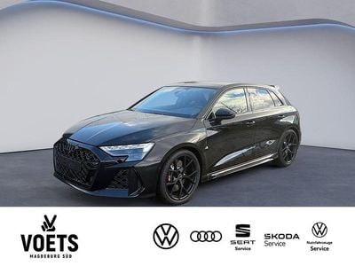 Neu Audi RS3 Sport 400 PS (294 kW) 2026 Schwarz Limousine