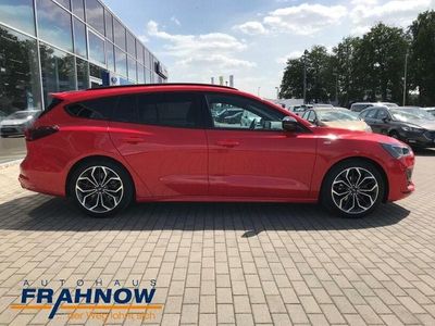 Usata Ford Focus ST-Line X 155 CV (114 kW) 2024 Rosso Station wagon