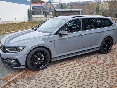 Gebraucht VW Passat R-line Edition 239 PS (175 kW) 2020 Grau Kombi