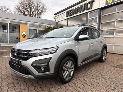 Second-hand Dacia Sandero Comfort 91 CP (66 kW) 2022 Argintiu Hatchback