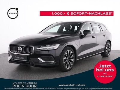 Gebraucht Volvo V60 Plus 349 PS (256 kW) 2022 Onyx black / metallic Kombi