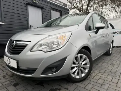 Gebraucht Opel Meriva 101 PS (74 kW) 2013 Silber Van / Kleinbus