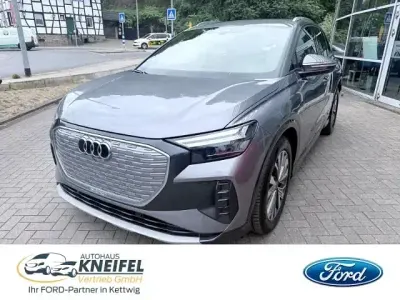 Gebraucht Audi Q4 e-tron Basis 125 kW (170 PS) 2023 Grau SUV