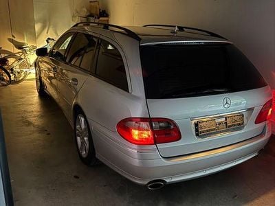 Usata Mercedes E350 Avantgarde 272 CV (200 kW) 2008 Argento Station wagon