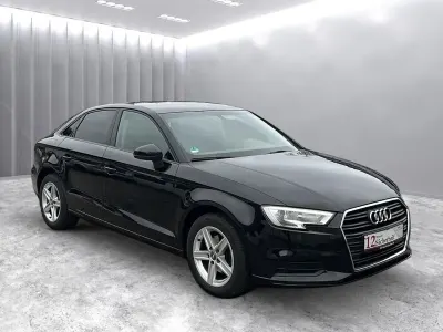 Gebraucht Audi A3 Comfort 116 PS (85 kW) 2019 Schwarz Limousine