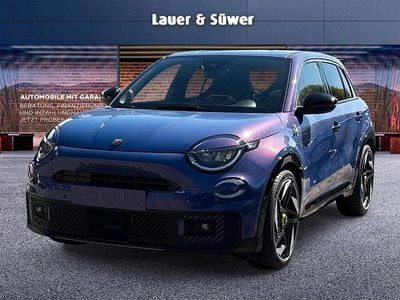 Neu Abarth 600e 206 kW (281 PS) 2025 Violett SUV