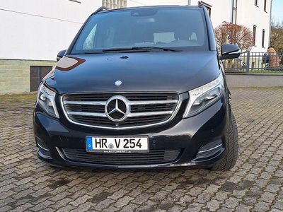 Schwarz Gebraucht 2015 Mercedes V250 Avantgarde Van / Kleinbus | 30.900 € (Fairer Preis)