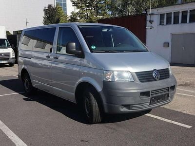 Gebraucht VW T5 102 PS (75 kW) 2008 Reflexsilber Van