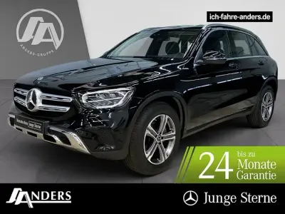 Begagnad Mercedes GLC200 163 HK (119 kW) 2022 Svart SUV