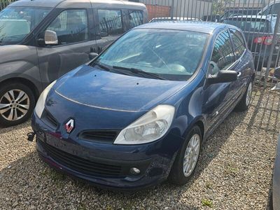 gebraucht Renault Clio Authentique