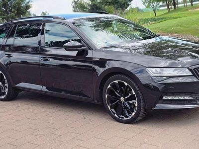 Gebraucht Skoda Superb SportLine 150 PS (110 kW) 2023 Schwarzmagic perleffekt Kombi