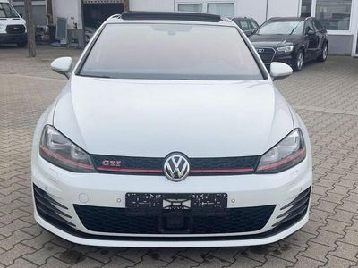 Gebraucht VW Golf VII GTI 230 PS (169 kW) 2015 Weiß Limousine