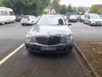 Gebraucht Mercedes E280 190 PS (139 kW) 2006 Andere farben Kombi