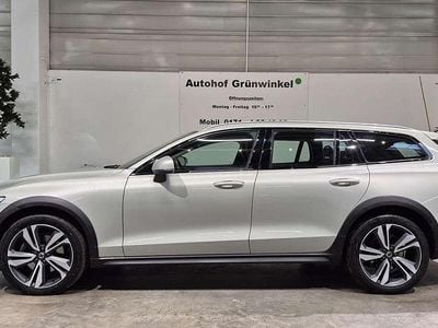 Volvo V60 CC