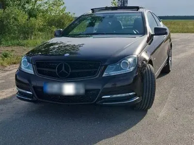 Gebraucht Mercedes C180 156 PS (114 kW) 2011 Coupé