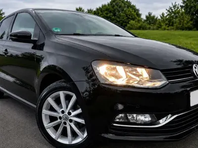 Gebraucht VW Polo 90 PS (66 kW) 2016 Schwarz Kleinwagen