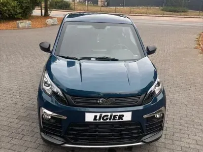 Neu Ligier JS60 2025 Blau