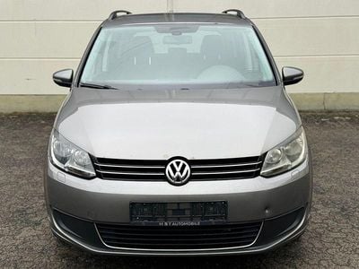 Grau Gebraucht 2011 VW Touran Comfortline Van / Kleinbus | 5.500 € (Guter Preis)