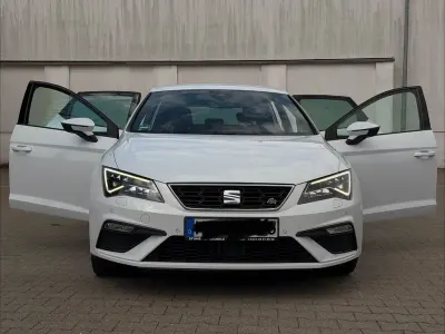 Gebraucht Seat Leon FR 150 PS (110 kW) 2019 Weiß Limousine