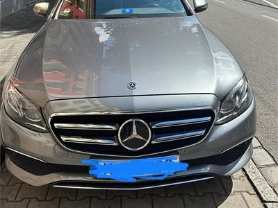 Mercedes E300