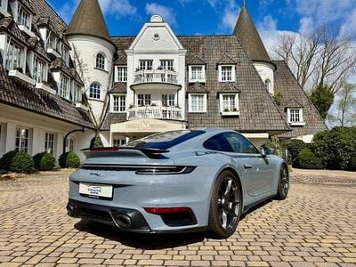 Second-hand Porsche 911 Turbo 650 CP (478 kW) 2025 Gri