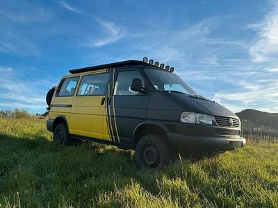 Second-hand VW T4 115 CP (84 kW) 1996 Andere farben Van
