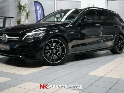 Gebraucht Mercedes C43 AMG AMG 390 PS (286 kW) 2018 Obsidianschwarz Kombi