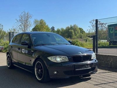 Begagnad BMW 120 Sport Line 163 HK (119 kW) 2005 Svart Halvkombi