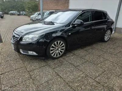 Gebraucht Opel Insignia Sport 260 PS (191 kW) 2009 Schwarz Limousine