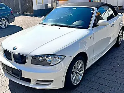 Gebraucht BMW 118 Cabriolet Advantage 143 PS (105 kW) 2009 Weiß Cabrio