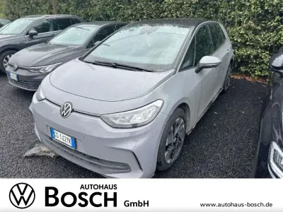 Begagnad VW ID.3 Pro 150 kW (204 HK) 2024 Grå Halvkombi