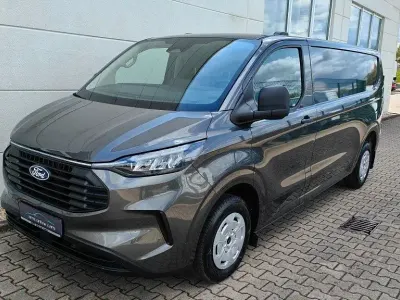 Nouvelle Ford Transit Custom Trend 170 ch (125 kW) 2025 Argent Berline
