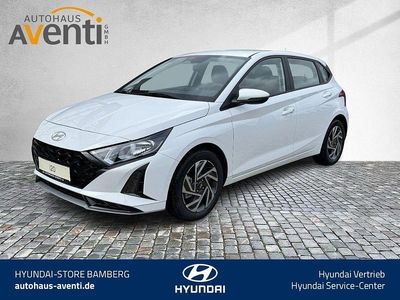 Neu Hyundai i20 Trend 101 PS (74 kW) 2025 Weiß Limousine