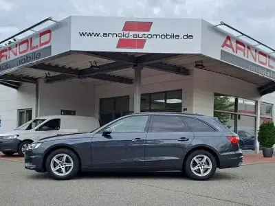 Gebraucht Audi A4 163 PS (119 kW) 2022 Grau Kombi
