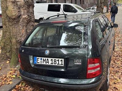 Gebraucht Skoda Fabia Comfort 101 PS (74 kW) 2003 Kleinwagen