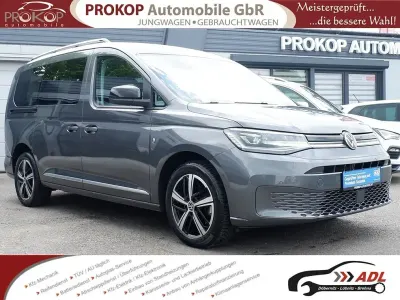 Używany VW Caddy Maxi Style 122 KM (89 kW) 2022 Szary Minivan