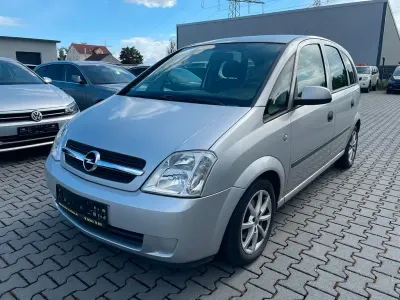 Używany Opel Meriva 90 KM (66 kW) 2004 Srebrny Minivan