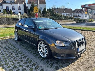 Gebraucht Audi A3 S-Line 125 PS (91 kW) 2010 Grau Kleinwagen