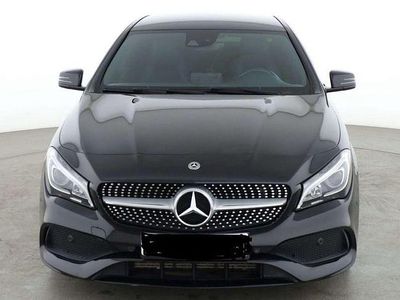 Mercedes CLA200