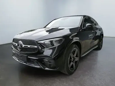 Używany Mercedes GLC220 AMG 197 KM (144 kW) 2026 Czarny Coupe