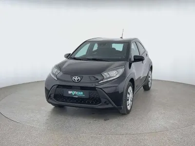 Gebraucht Toyota Aygo X Business Edition 72 PS (52 kW) 2024 Schwarz SUV